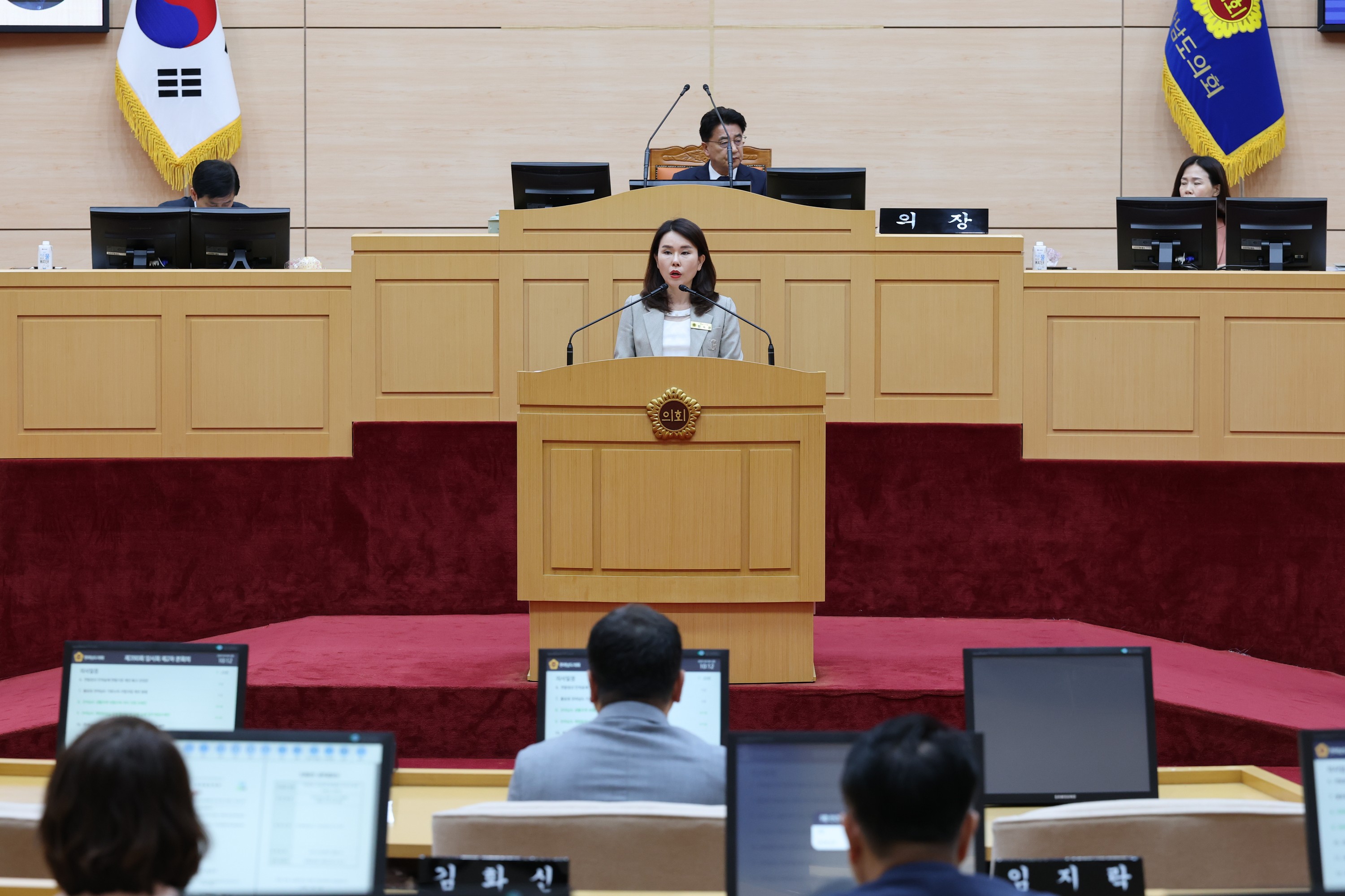 제390회 임시회 제2차 본회의 첨부이미지 : 25년05월09일 제390회 임시회 제2차 본회의 - 050.jpg