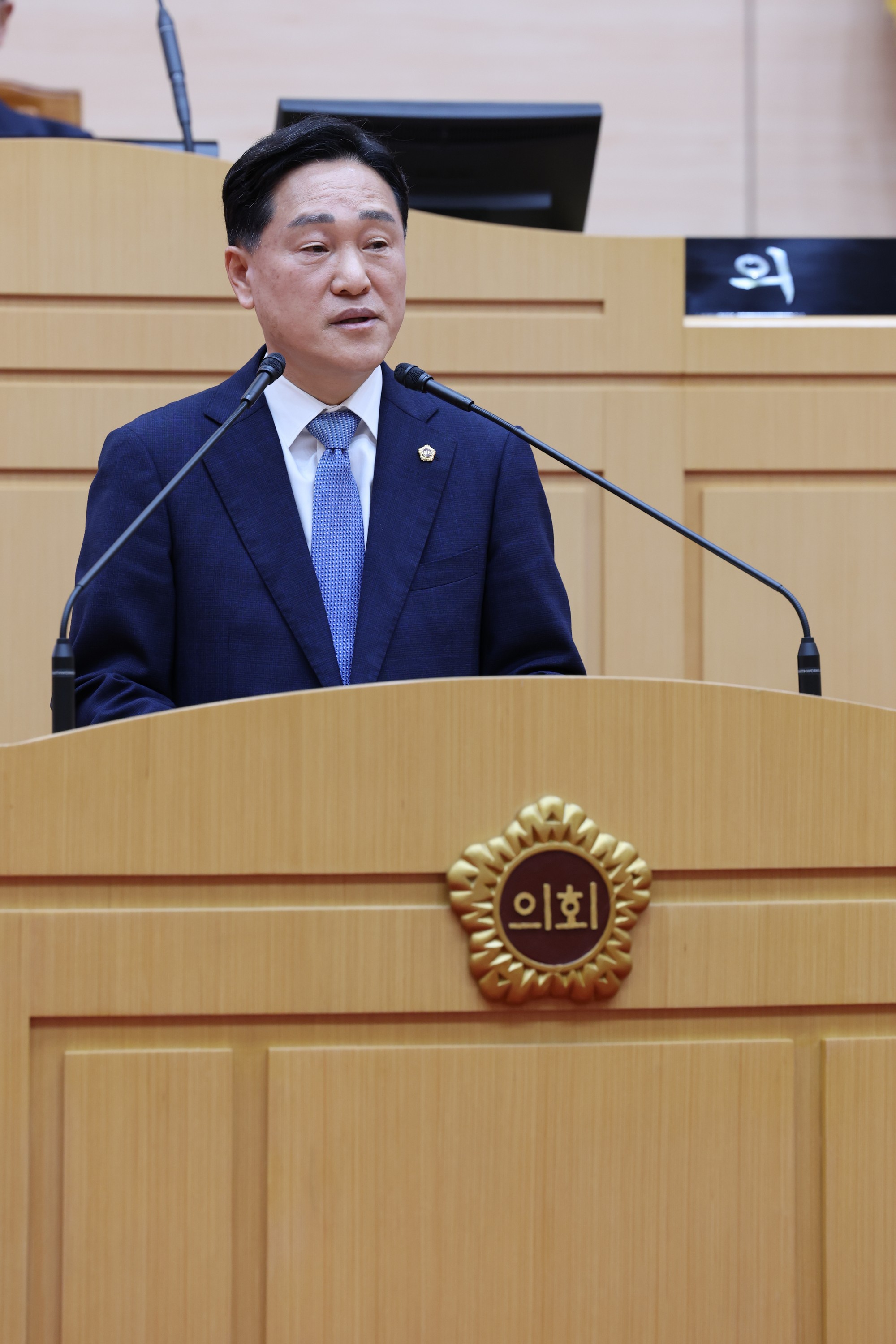 제390회 임시회 제2차 본회의 첨부이미지 : 25년05월09일 제390회 임시회 제2차 본회의 - 180.jpg