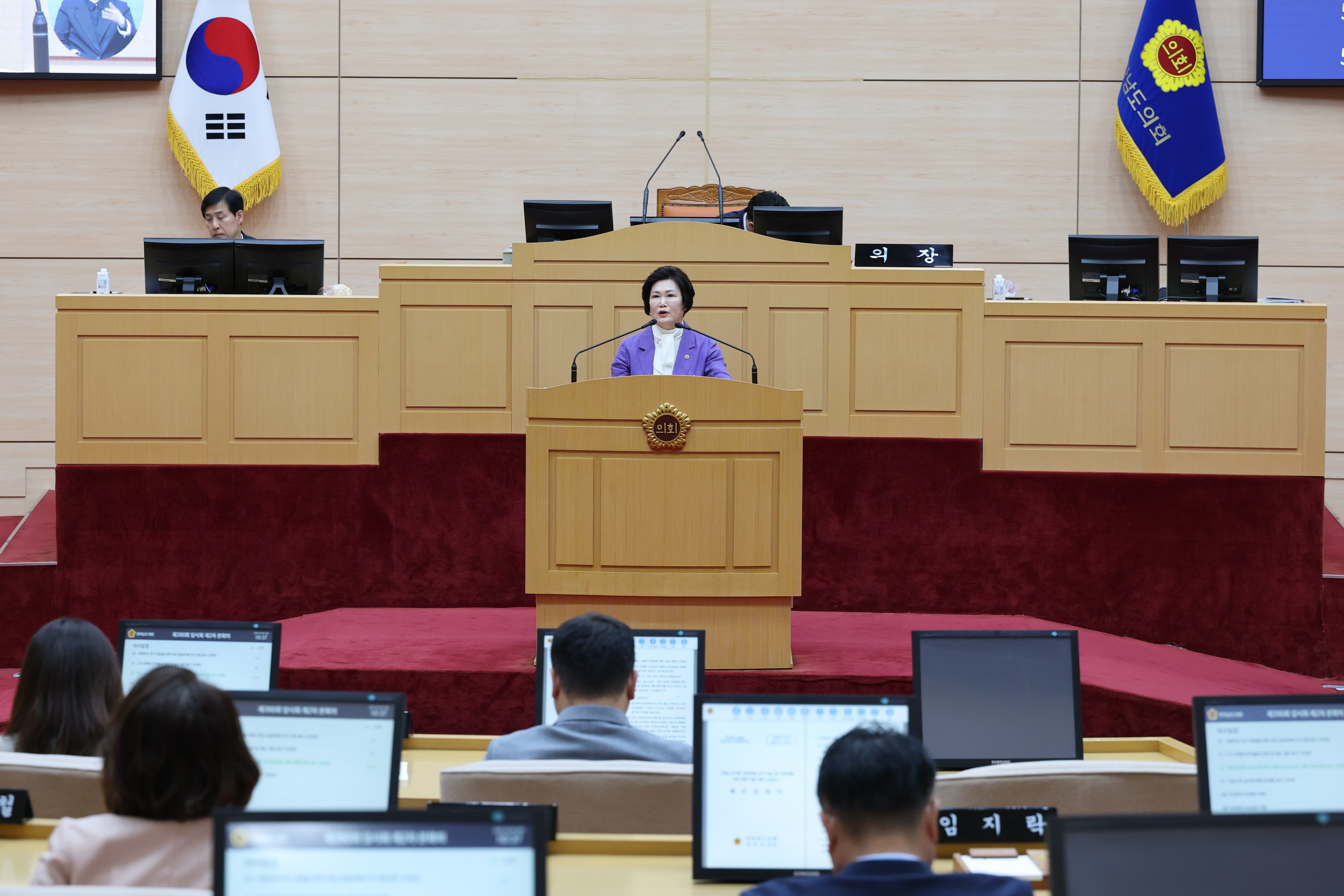 제390회 임시회 제2차 본회의 첨부이미지 : 25년05월09일 제390회 임시회 제2차 본회의 - 088.jpg