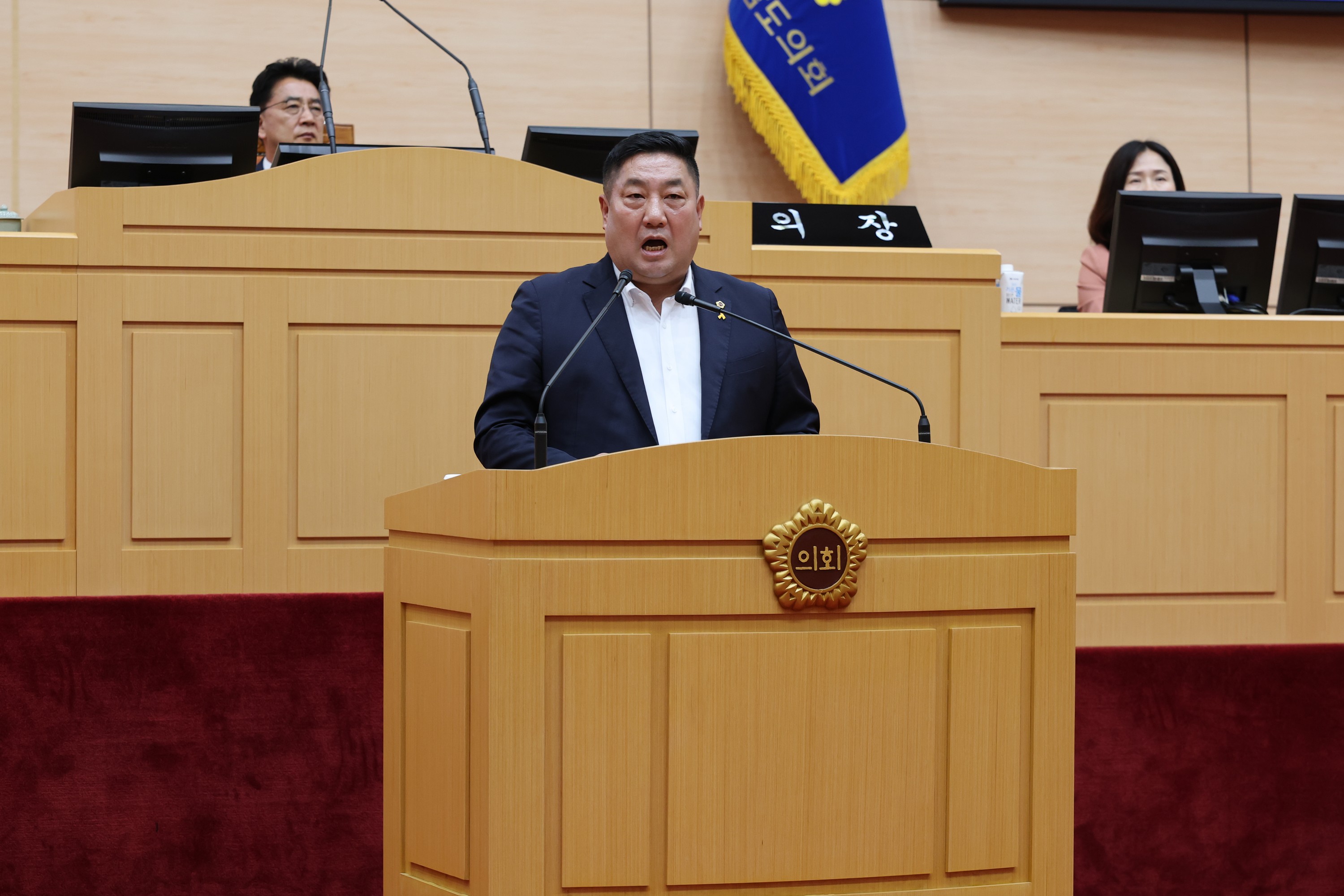 제390회 임시회 제2차 본회의 첨부이미지 : 25년05월09일 제390회 임시회 제2차 본회의 - 110.jpg