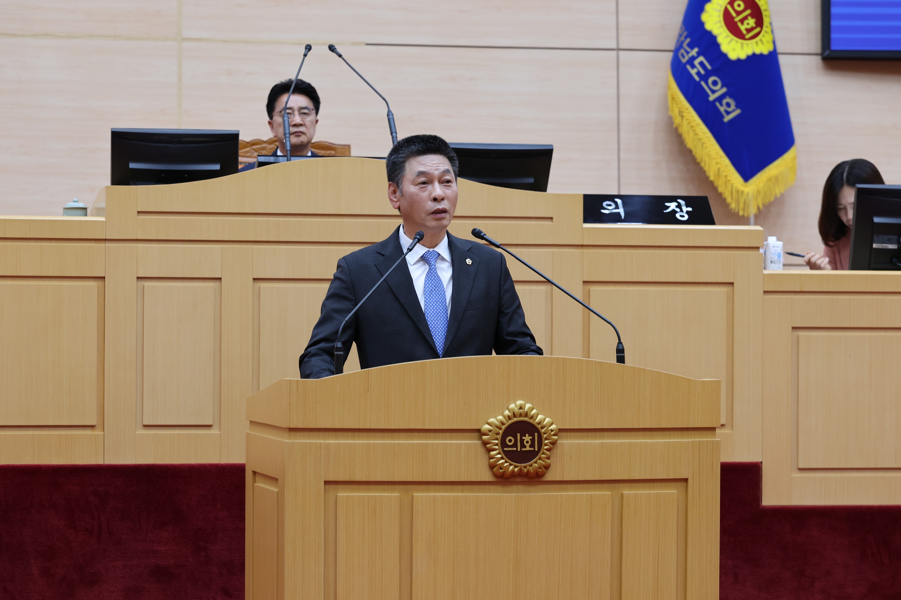 제390회 임시회 제2차 본회의 첨부이미지 : 25년05월09일 제390회 임시회 제2차 본회의 - 127.jpg