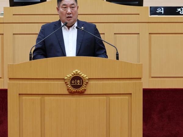 제390회 임시회 제2차 본회의 첨부이미지 : 25년05월09일 제390회 임시회 제2차 본회의 - 109.jpg