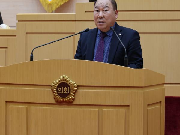 제390회 임시회 제2차 본회의 첨부이미지 : 25년05월09일 제390회 임시회 제2차 본회의 - 147.jpg