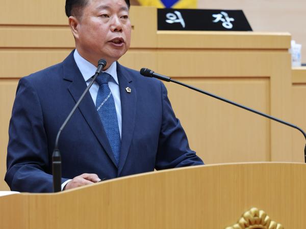 제390회 임시회 제2차 본회의 첨부이미지 : 25년05월09일 제390회 임시회 제2차 본회의 - 005.jpg