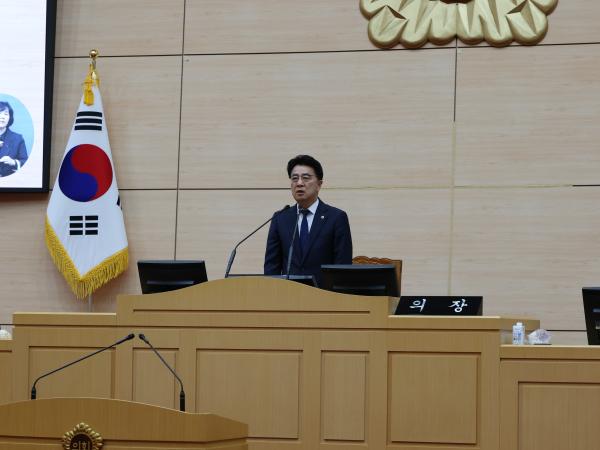 제390회 임시회 제2차 본회의 첨부이미지 : 25년05월09일 제390회 임시회 제2차 본회의 - 026.jpg