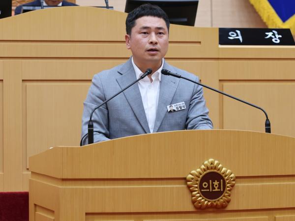 제390회 임시회 제2차 본회의 첨부이미지 : 25년05월09일 제390회 임시회 제2차 본회의 - 035.jpg