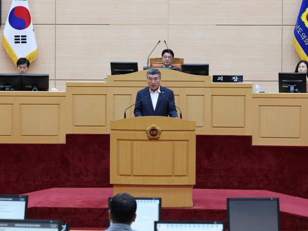 제390회 임시회 제2차 본회의 첨부이미지 : 25년05월09일 제390회 임시회 제2차 본회의 - 076.jpg