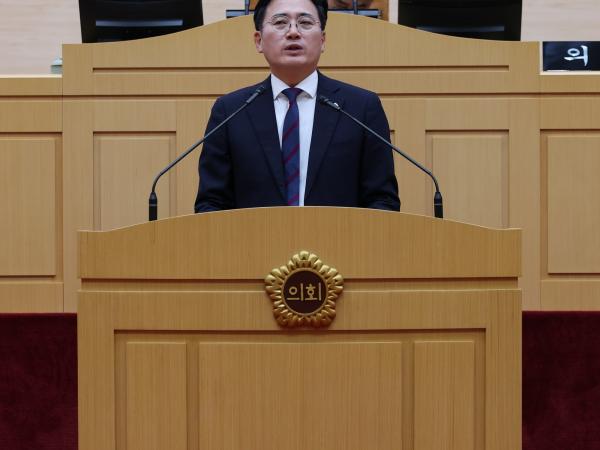 제390회 임시회 제2차 본회의 첨부이미지 : 25년05월09일 제390회 임시회 제2차 본회의 - 158.jpg