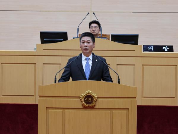 제390회 임시회 제2차 본회의 첨부이미지 : 25년05월09일 제390회 임시회 제2차 본회의 - 128.jpg