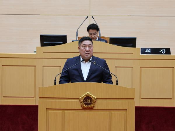 제390회 임시회 제2차 본회의 첨부이미지 : 25년05월09일 제390회 임시회 제2차 본회의 - 054.jpg