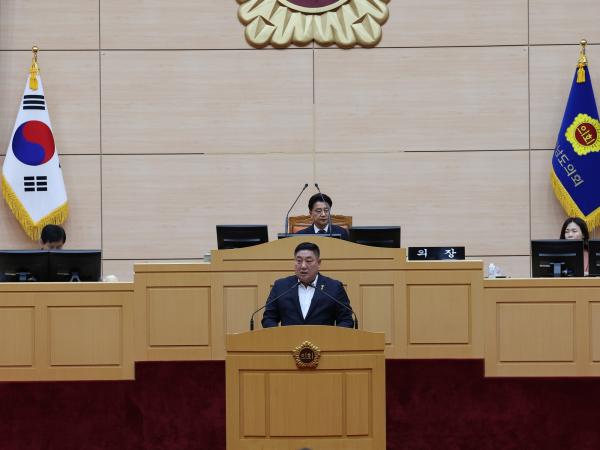 제390회 임시회 제2차 본회의 첨부이미지 : 25년05월09일 제390회 임시회 제2차 본회의 - 058.jpg