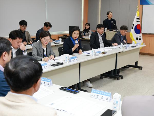  광양만권 산업위기 대응을 위한 관계기관ㆍ기업 간담회 첨부이미지 : 25년03월26일 광양만권 산업위기 대응을 위한 관계기관ㆍ기업 간담회 - 039.jpg