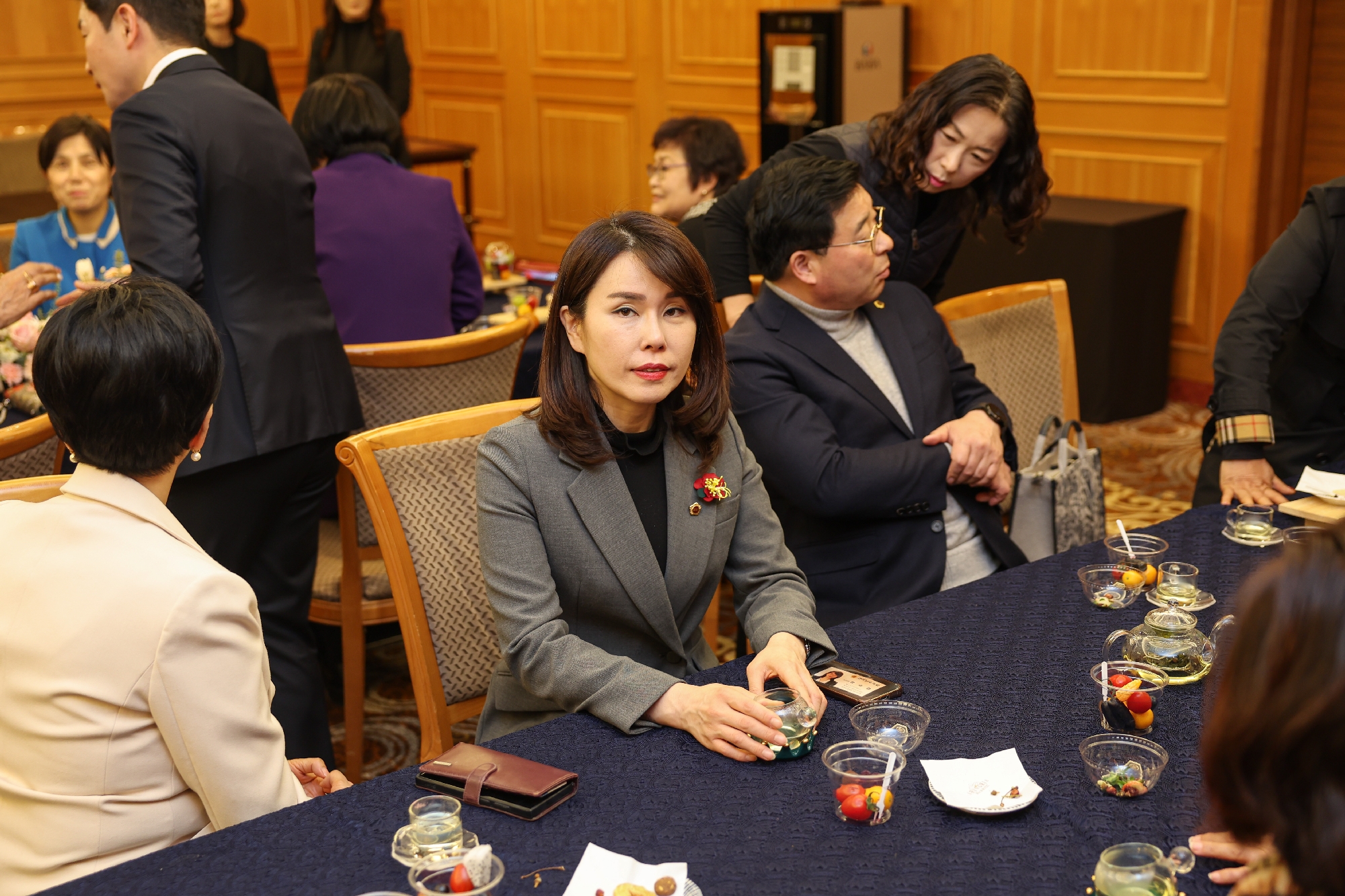 전라남도 여성단체협의회장 이·취임식 첨부이미지 : 25년03월21일 전라남도 여성단체협의회장 이·취임식_008.jpg