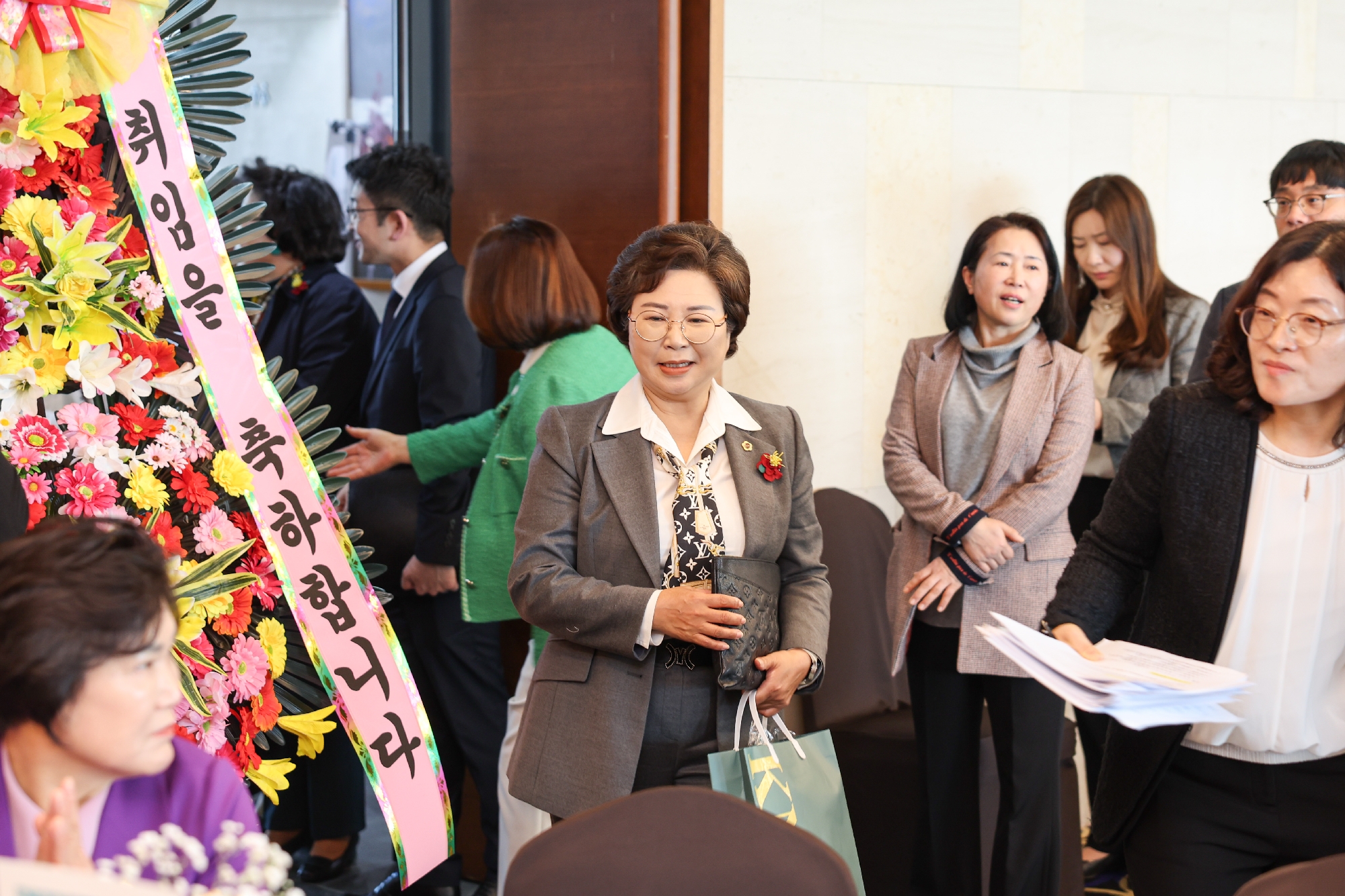 전라남도 여성단체협의회장 이·취임식 첨부이미지 : 25년03월21일 전라남도 여성단체협의회장 이·취임식_012.jpg