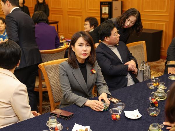 전라남도 여성단체협의회장 이·취임식 첨부이미지 : 25년03월21일 전라남도 여성단체협의회장 이·취임식_008.jpg