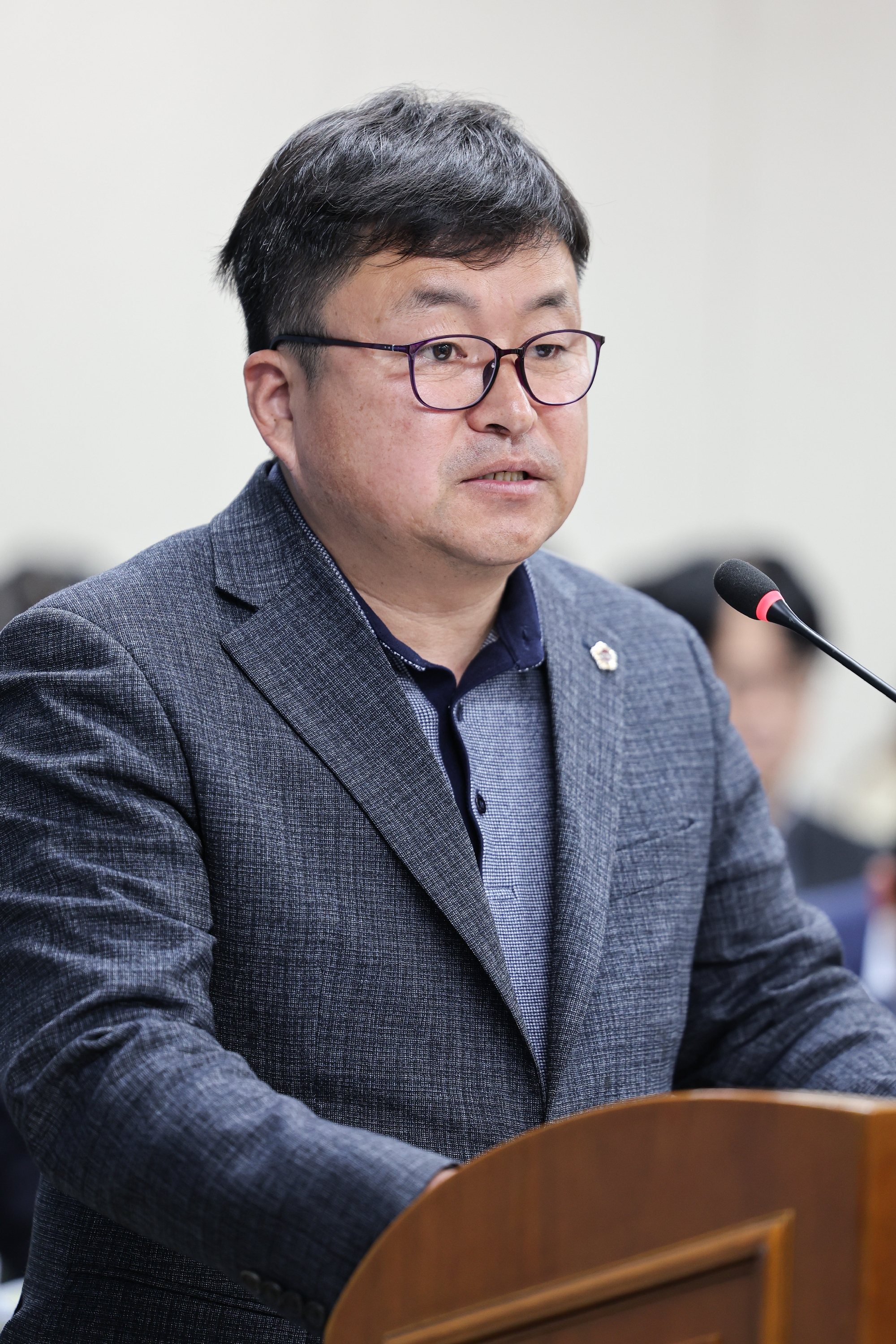 제388회 임시회 기획행정위원회 회의 첨부이미지 : 25년03월18일 제388회 임시회 기획행정위원회 회의_057.jpg