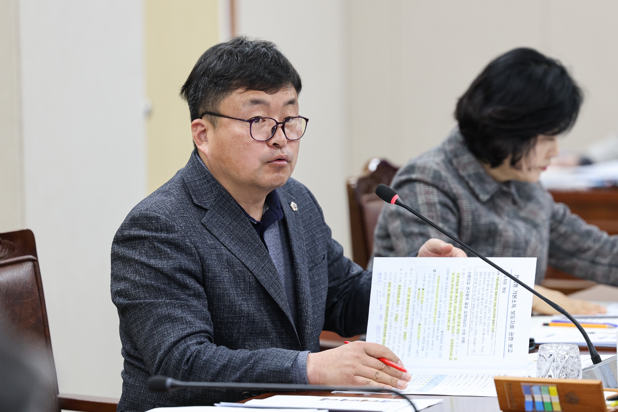 제388회 임시회 기획행정위원회 회의 첨부이미지 : 25년03월18일 제388회 임시회 기획행정위원회 회의_036.jpg