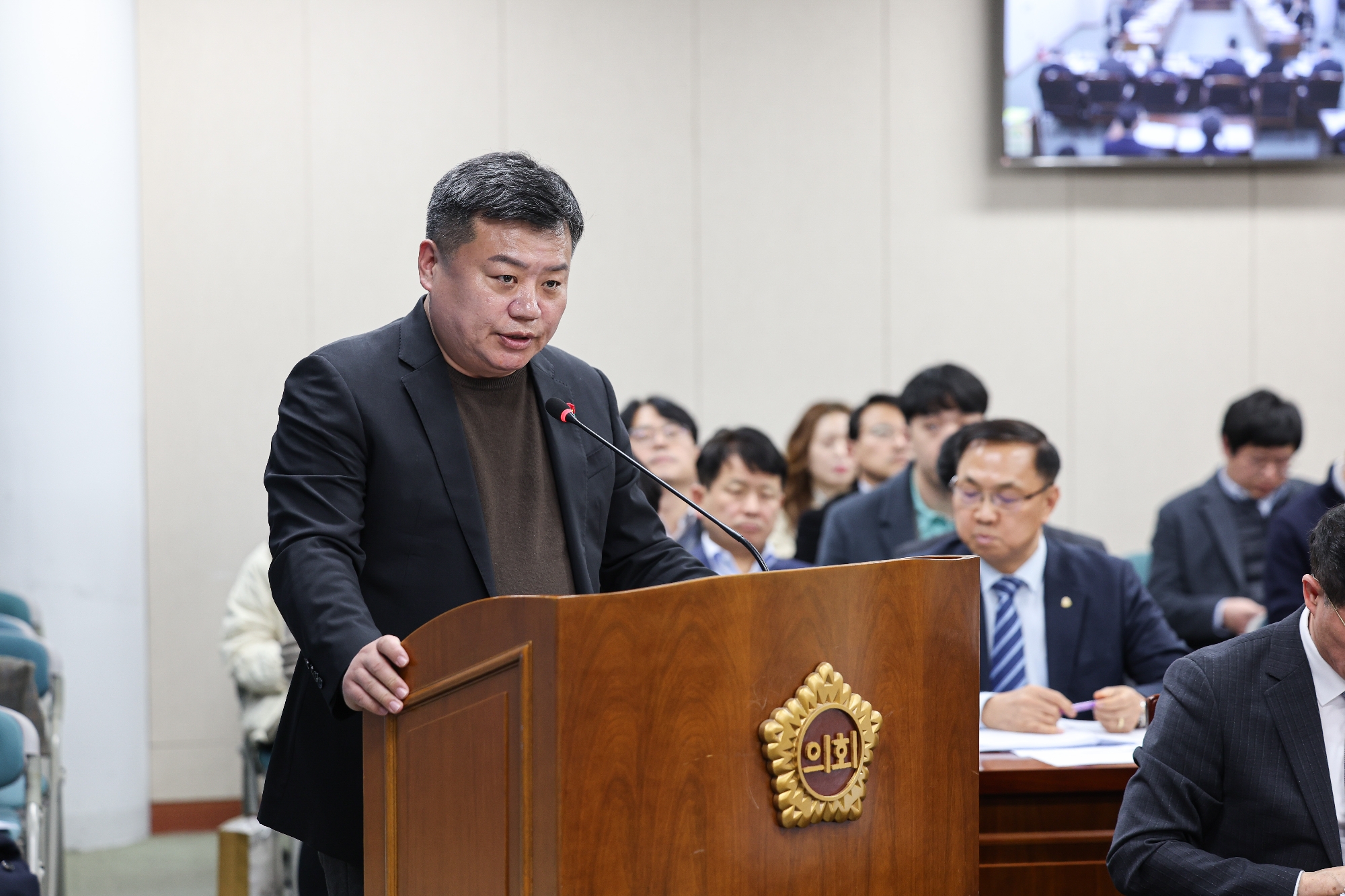 제388회 임시회 기획행정위원회 회의 첨부이미지 : 25년03월18일 제388회 임시회 기획행정위원회 회의_052.jpg
