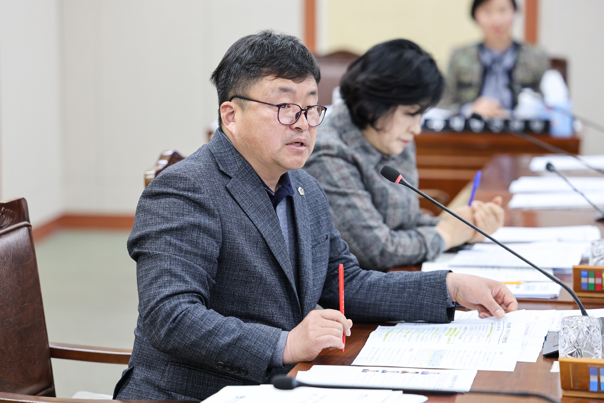 제388회 임시회 기획행정위원회 회의 첨부이미지 : 25년03월18일 제388회 임시회 기획행정위원회 회의_042.jpg
