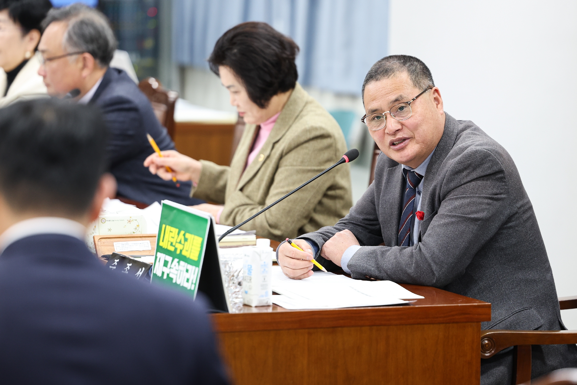 제388회 임시회 경제관광문화위원회 회의 첨부이미지 : 25년03월18일 제388회 임시회 경제관광문화위원회 회의_022.jpg