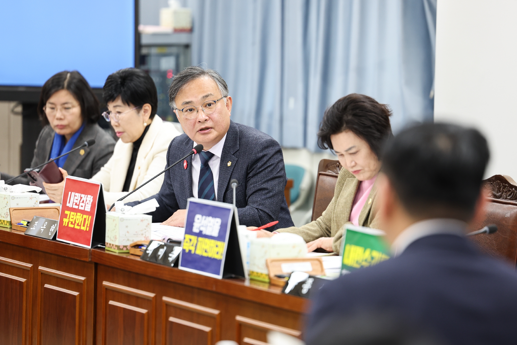 제388회 임시회 경제관광문화위원회 회의 첨부이미지 : 25년03월18일 제388회 임시회 경제관광문화위원회 회의_013.jpg
