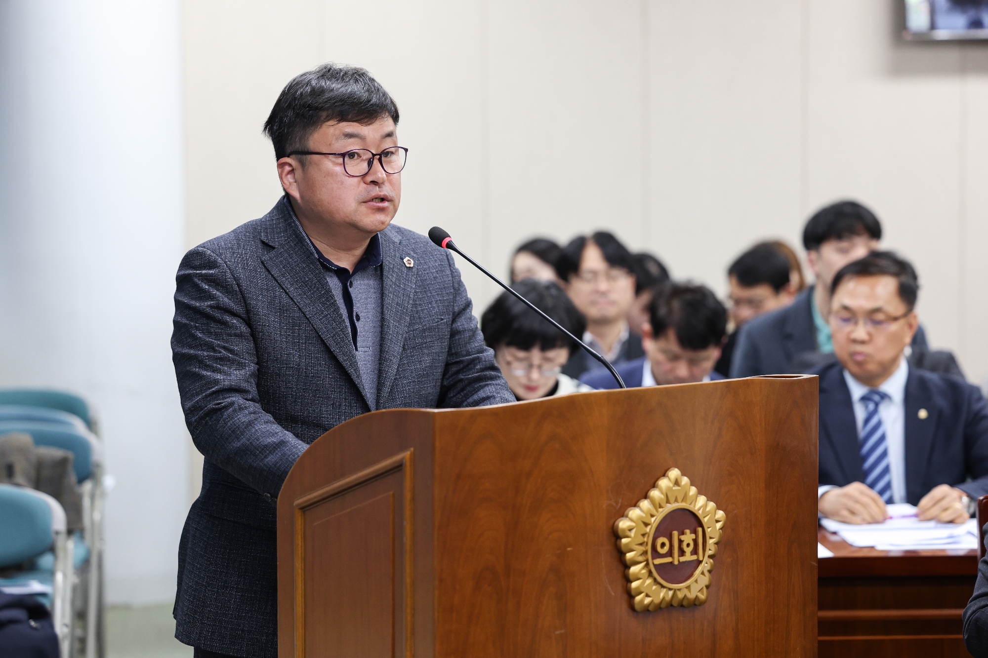 제388회 임시회 기획행정위원회 회의 첨부이미지 : 25년03월18일 제388회 임시회 기획행정위원회 회의_056.jpg