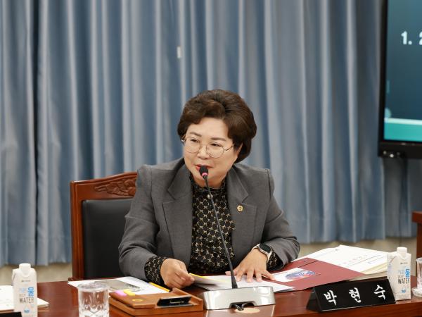 제388회 임시회 교육위원회 회의 첨부이미지 : 25년03월18일 제388회 교육위원회 회의  - 040.jpg