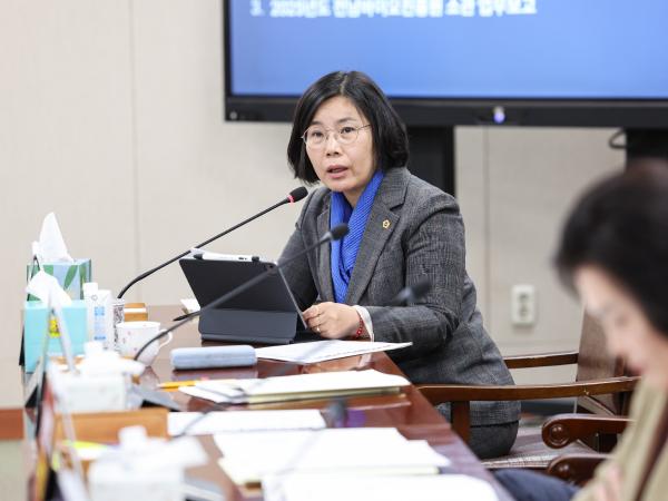 제388회 임시회 경제관광문화위원회 회의 첨부이미지 : 25년03월18일 제388회 임시회 경제관광문화위원회 회의_036.jpg