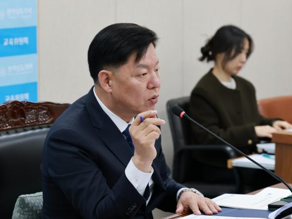 제388회 임시회 교육위원회 회의 첨부이미지 : 25년03월18일 제388회 교육위원회 회의  - 022.jpg