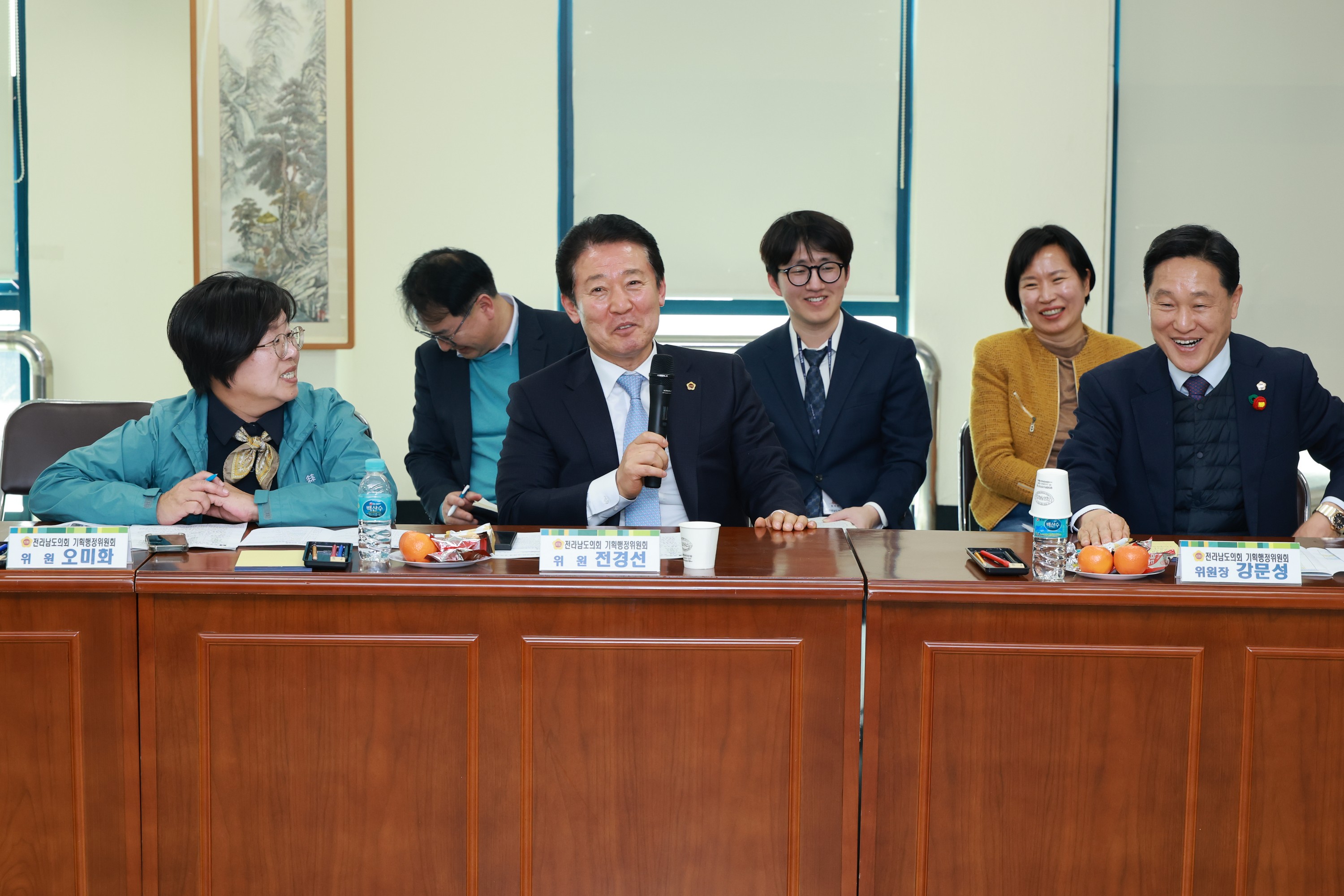 제388회 임시회 기획행정위원회 현지활동 첨부이미지 : 25년03월12일 제388회 임시회 기획행정위원회 현지활동 - 069.jpg