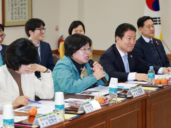 제388회 임시회 기획행정위원회 현지활동 첨부이미지 : 25년03월12일 제388회 임시회 기획행정위원회 현지활동 - 073.jpg
