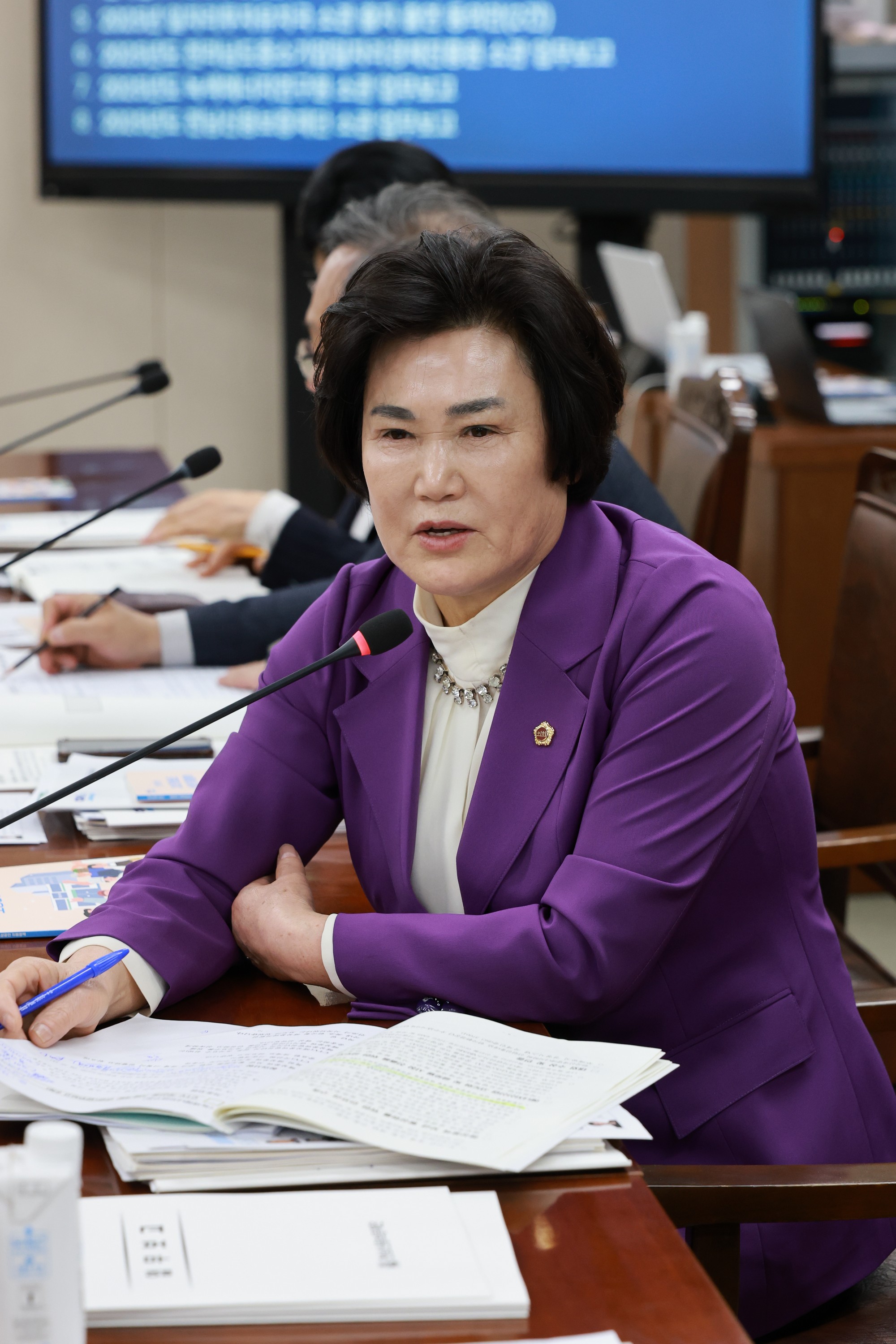 제388회 임시회 경제관광문화위원회 회의 첨부이미지 : 25년03월11일 제388회 임시회 경제관광문화위원회 회의 - 004.jpg