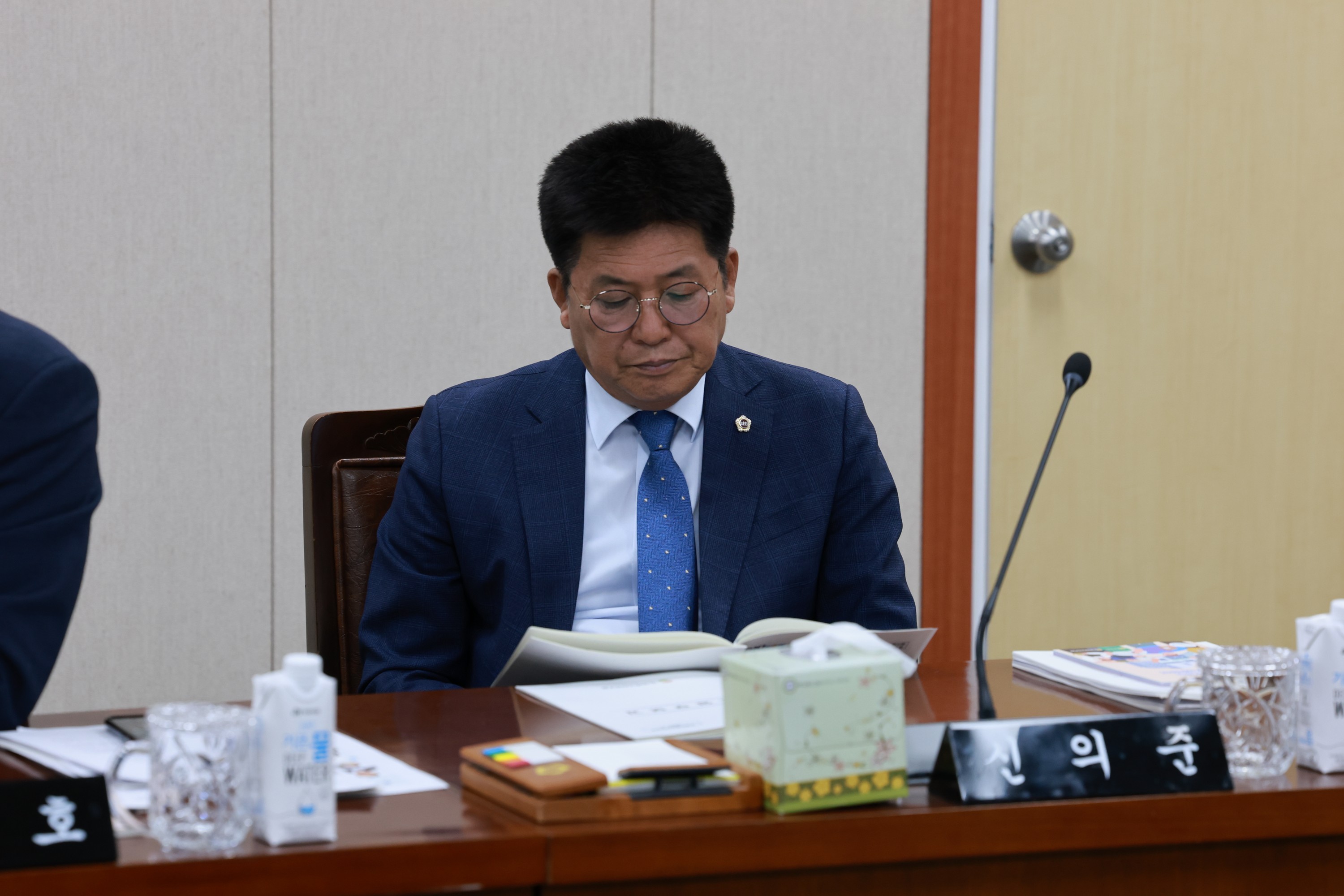 제388회 임시회 경제관광문화위원회 회의 첨부이미지 : 25년03월11일 제388회 임시회 경제관광문화위원회 회의 - 060.jpg