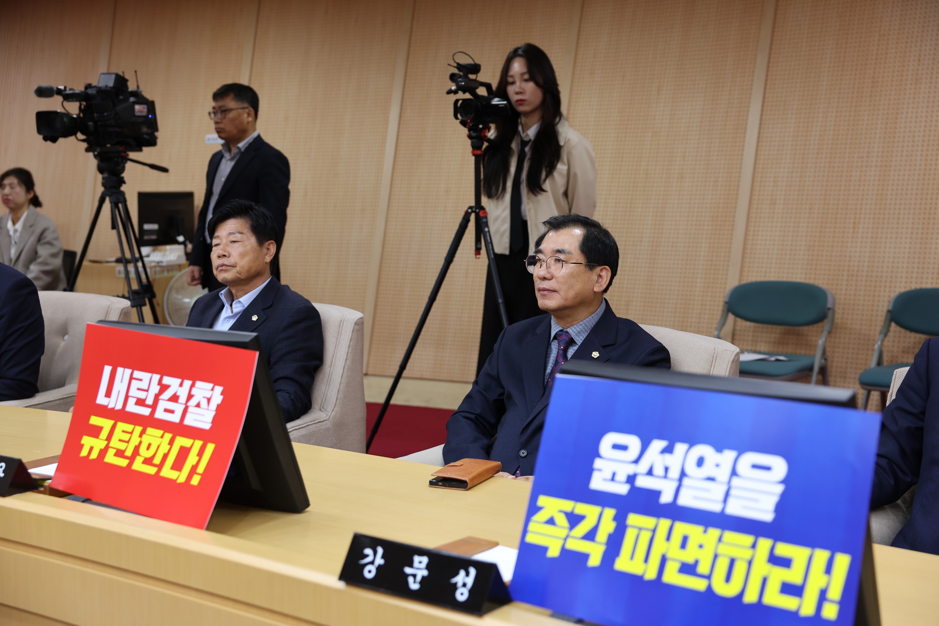 제388회 임시회 제1차 본회의 첨부이미지 : 25년03월11일 제388회 임시회 제1차 본회의 - 014.jpg