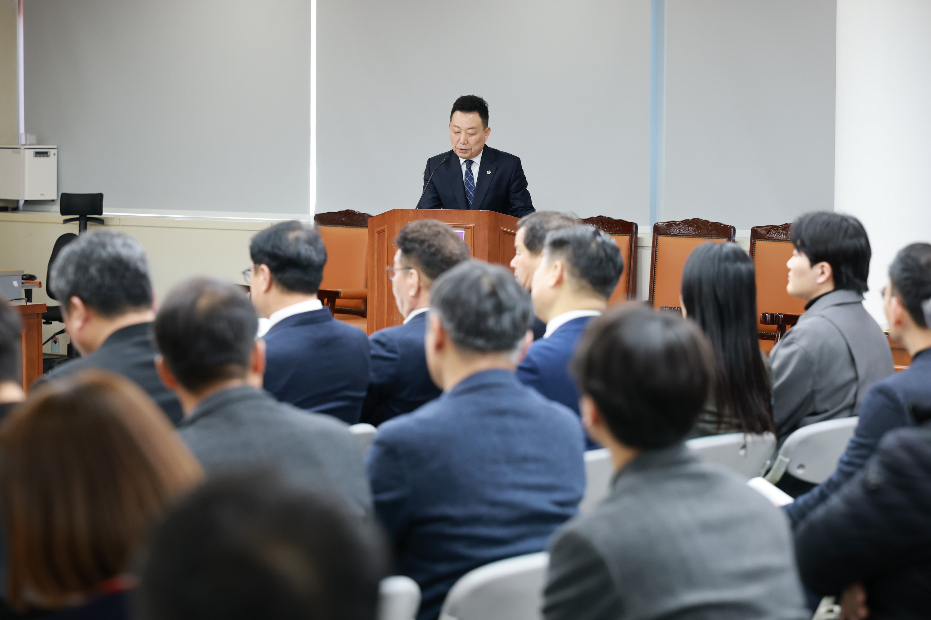 전라남도 수요응답형 교통체계(DRT) 발전전략 포럼 첨부이미지 : 25년03월11일 전라남도 수요응답형 교통체계(DRT)발전전략 포럼 - 011.jpg