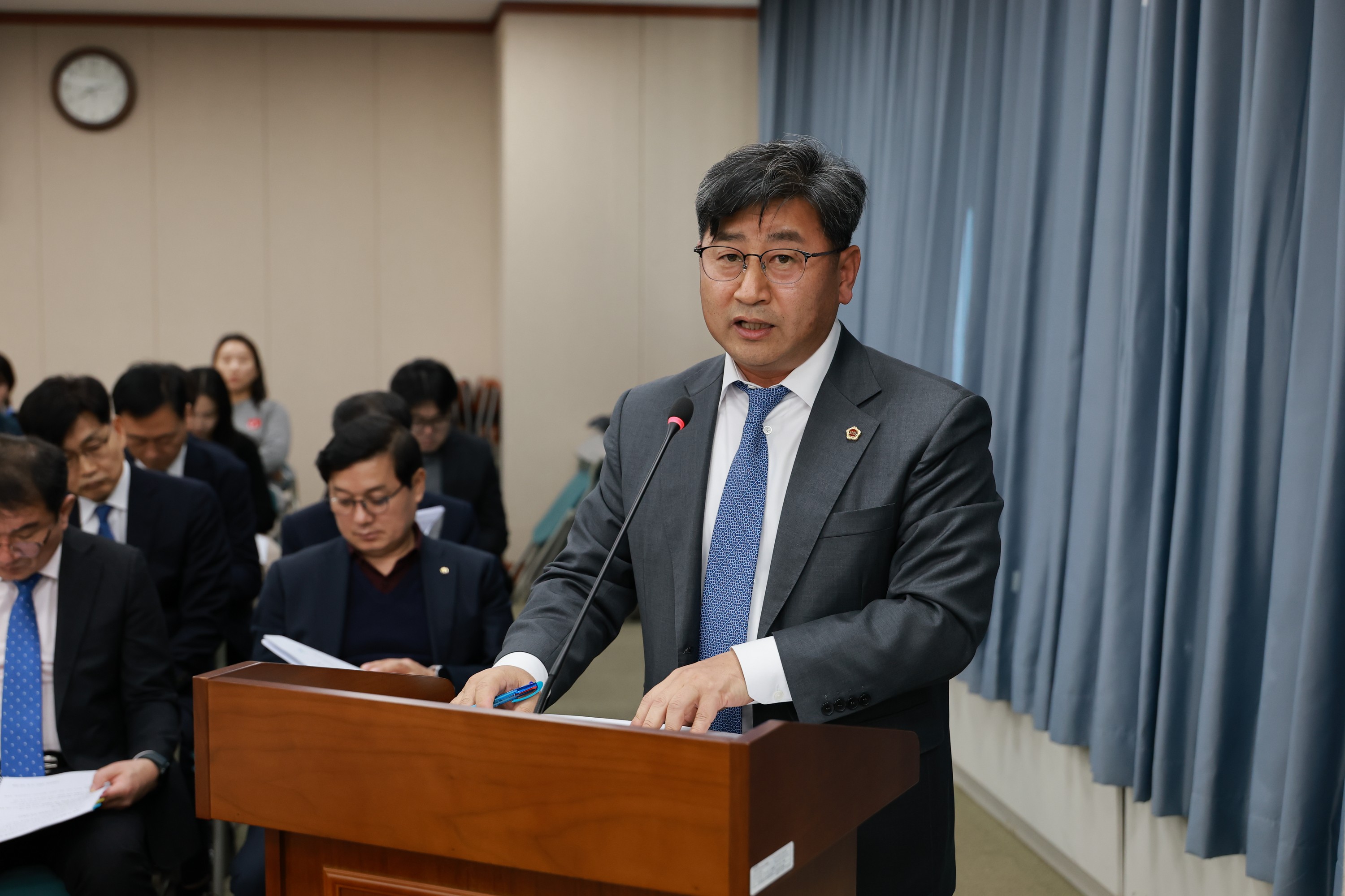 제388회 임시회 교육위원회 회의 첨부이미지 : 25년03월11일 제388회 임시회 교육위원회 회의 - 028.jpg