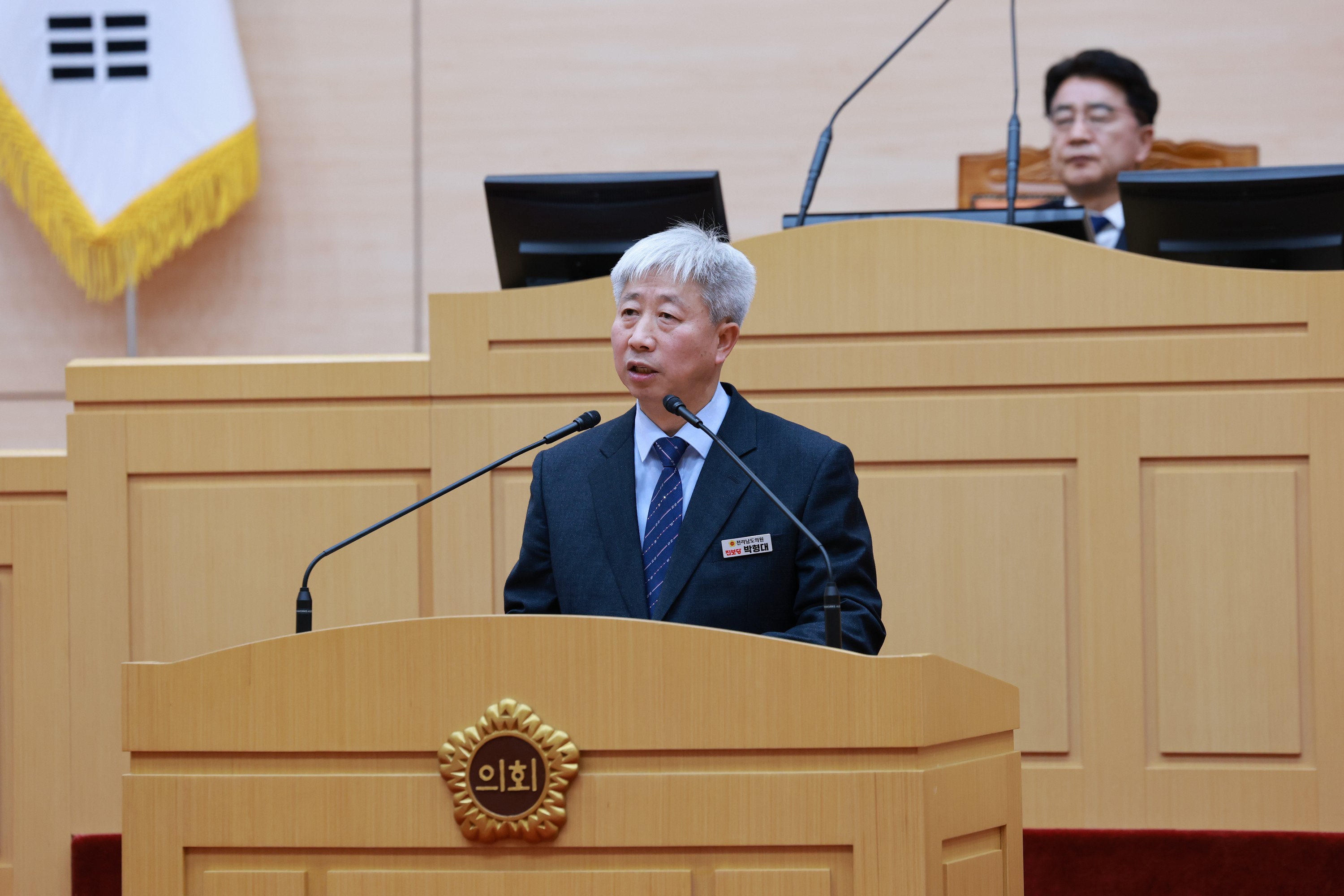 제388회 임시회 제1차 본회의 첨부이미지 : 25년03월11일 제388회 임시회 제1차 본회의 - 195.jpg