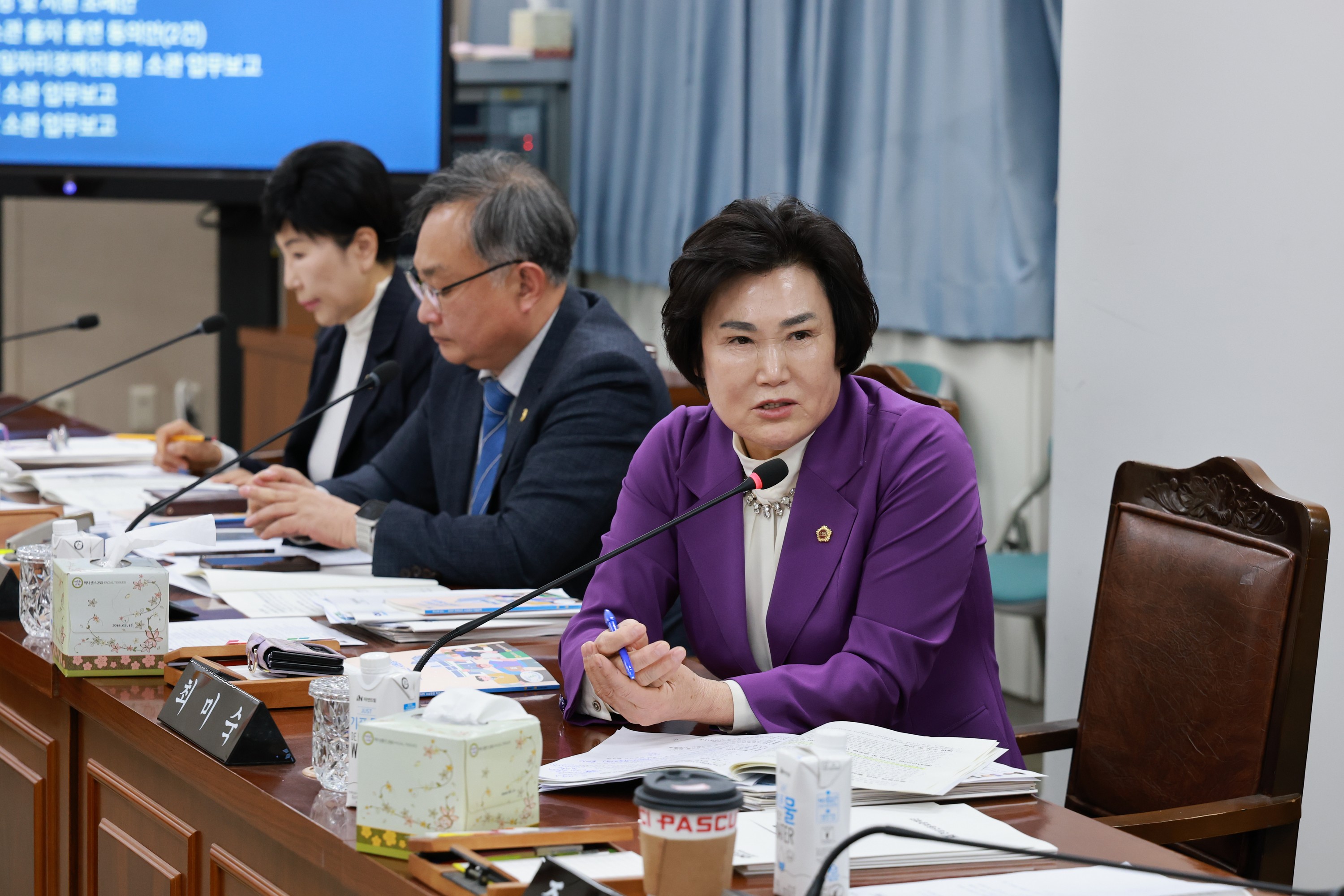 제388회 임시회 경제관광문화위원회 회의 첨부이미지 : 25년03월11일 제388회 임시회 경제관광문화위원회 회의 - 002.jpg
