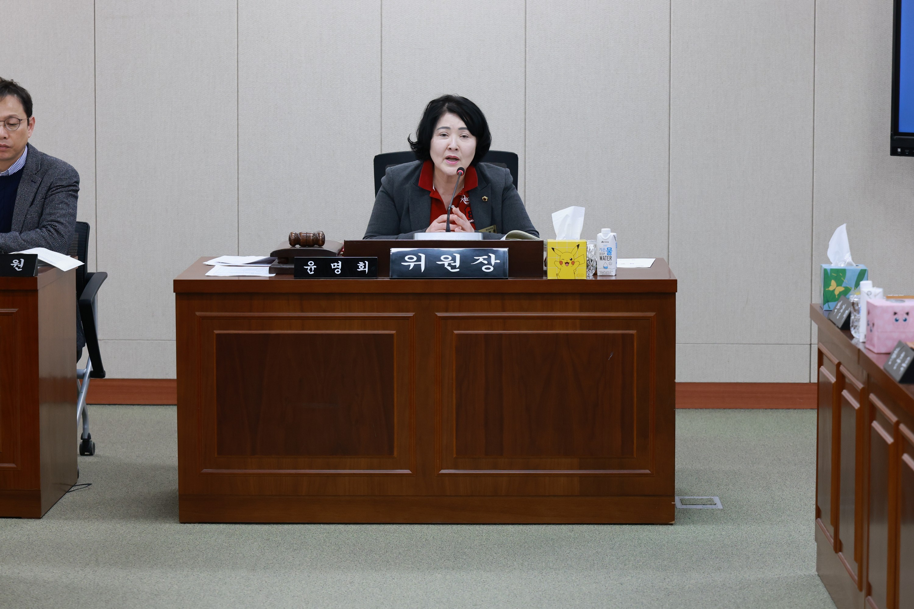 제388회 임시회 경제관광문화위원회 회의 첨부이미지 : 25년03월11일 제388회 임시회 경제관광문화위원회 회의 - 040.jpg