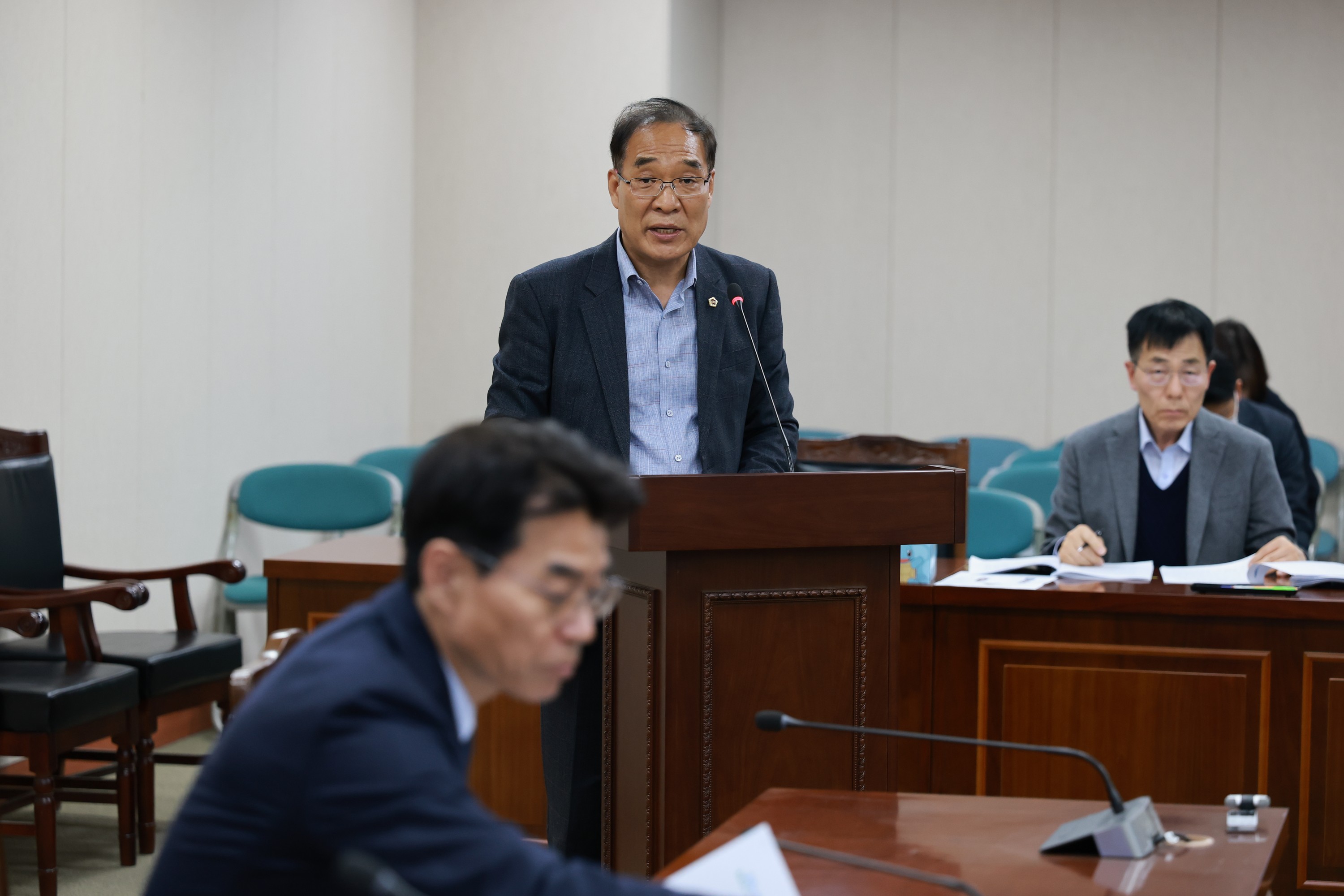 제388회 임시회 농수산위원회 회의 첨부이미지 : 25년03월11일 제388회 임시회 농수산위원회 회의 - 027.jpg
