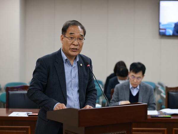 제388회 임시회 농수산위원회 회의 첨부이미지 : 25년03월11일 제388회 임시회 농수산위원회 회의 - 025.jpg