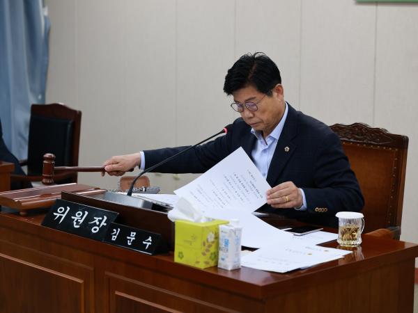 제388회 임시회 농수산위원회 회의 첨부이미지 : 25년03월11일 제388회 임시회 농수산위원회 회의 - 006.jpg