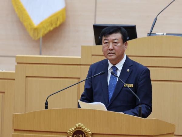 제388회 임시회 제1차 본회의 첨부이미지 : 25년03월11일 제388회 임시회 제1차 본회의 - 019.jpg