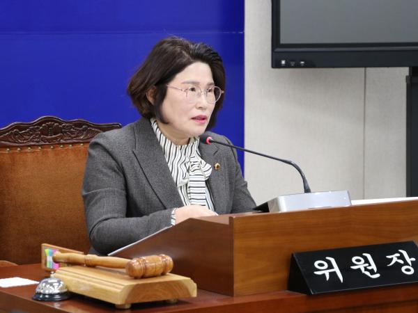 이순신 역사자원 활용 연구회 간담회 첨부이미지 : 25년03월11일 이순신 역사자원 활용 연구회 간담회 - 013.jpg