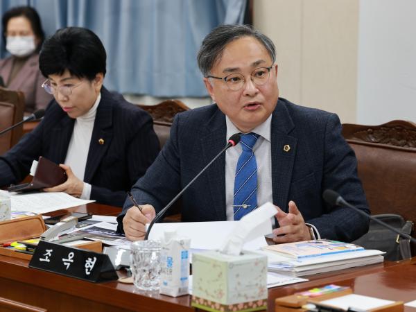 제388회 임시회 경제관광문화위원회 회의 첨부이미지 : 25년03월11일 제388회 임시회 경제관광문화위원회 회의 - 053.jpg