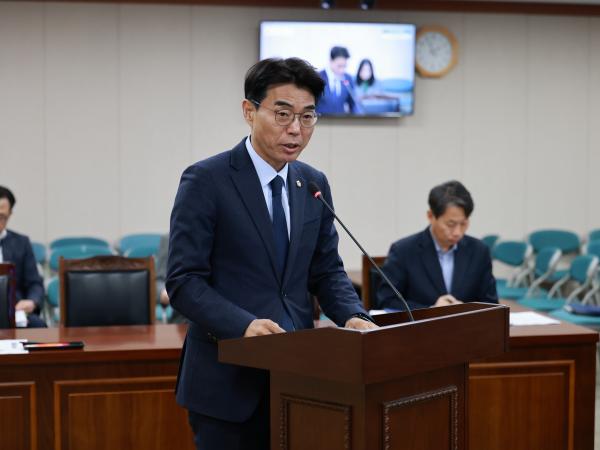 제388회 임시회 농수산위원회 회의 첨부이미지 : 25년03월11일 제388회 임시회 농수산위원회 회의 - 043.jpg