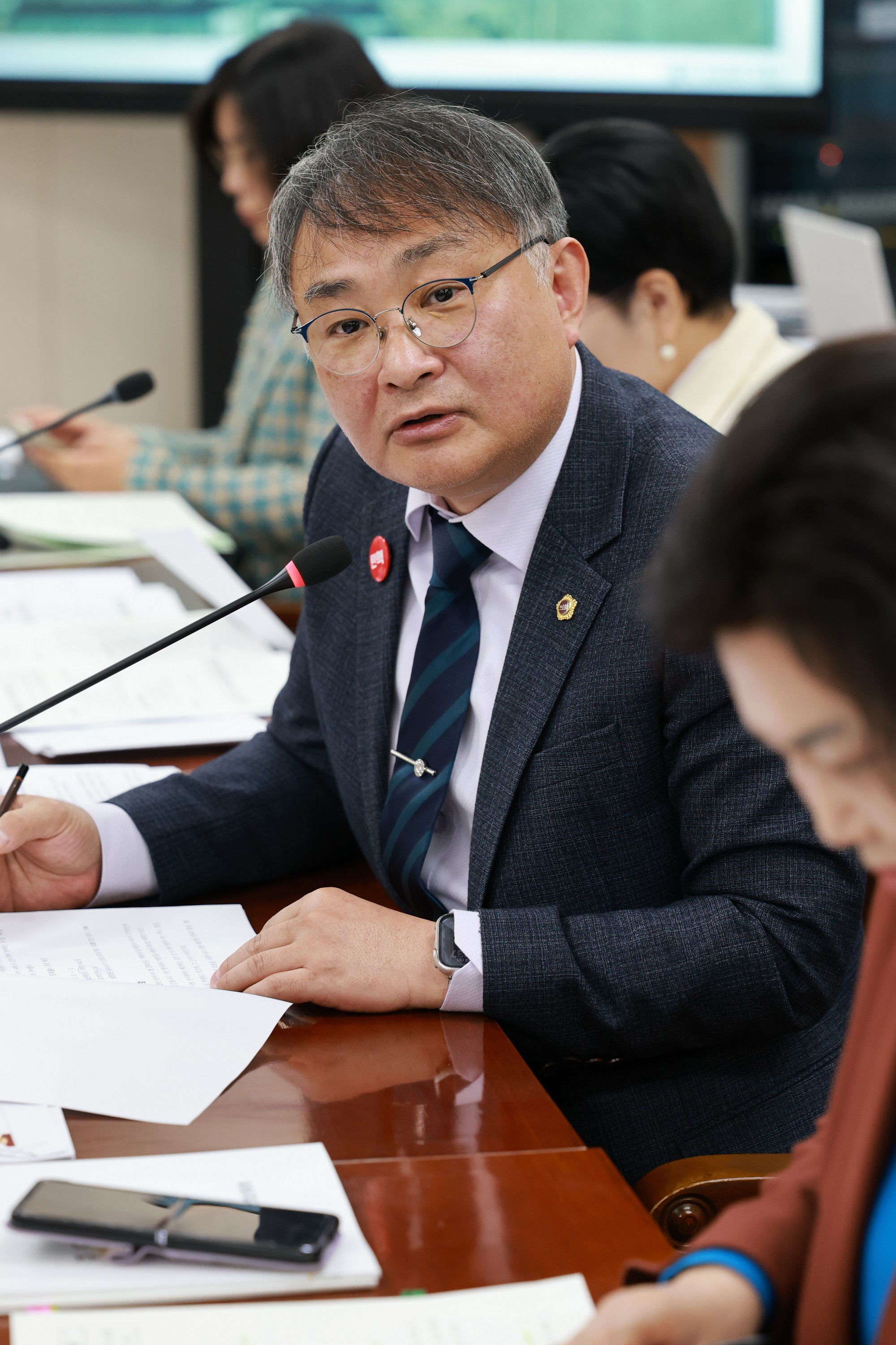 제388회 임시회 경제관광문화위원회 회의 첨부이미지 : 25년03월17일 제388회 경제관광문화위원회 회의  - 023.jpg