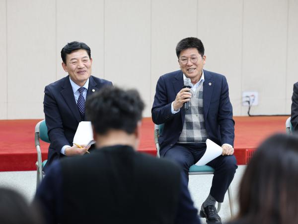 전라남도 유소년 야구 스포츠클럽 활성화를 위한 토크콘서트 첨부이미지 : 25년03월10일 전라남도 유소년 야구 스포츠클럽 활성화를 위한 토크콘서트_24.jpg