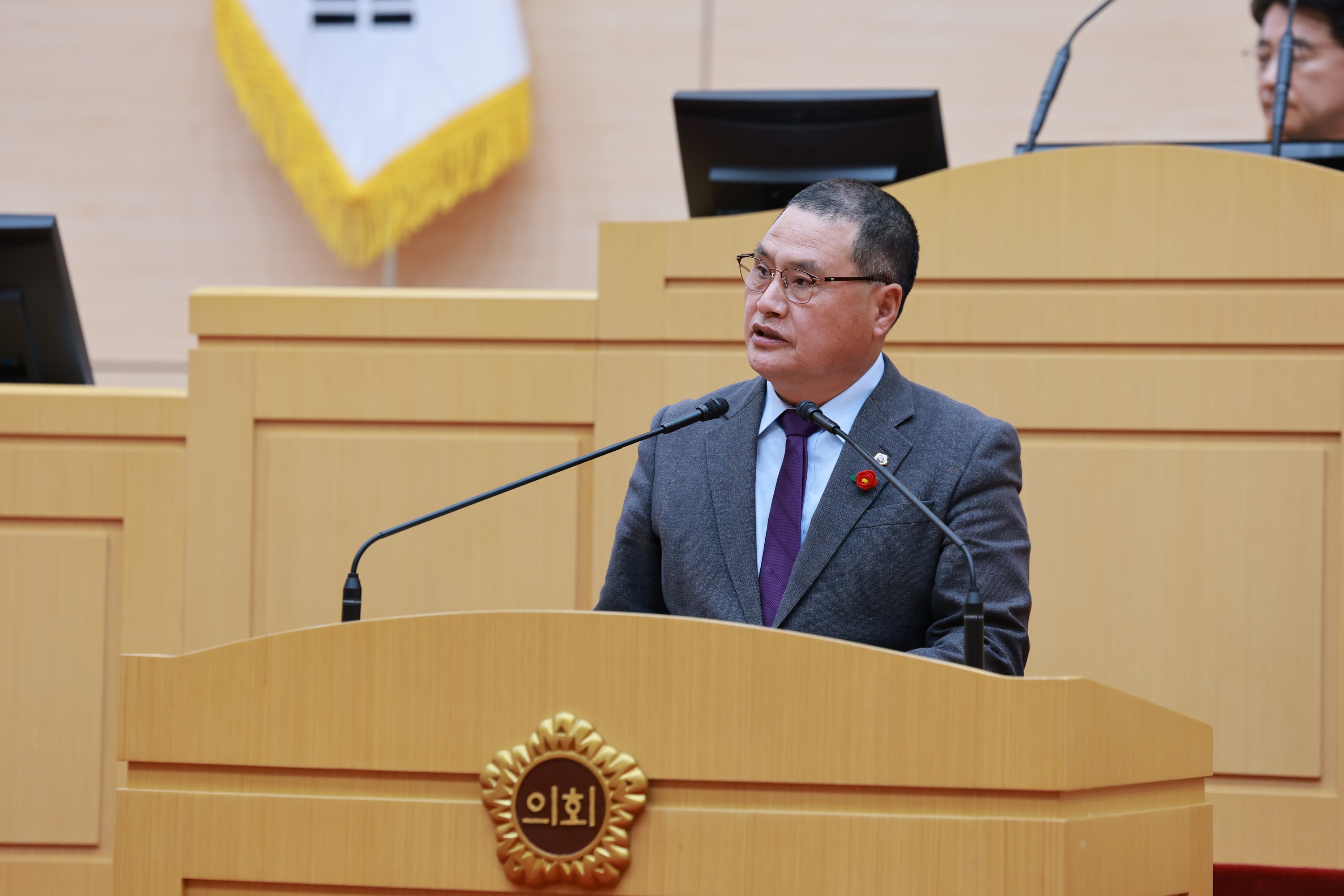 제388회 임시회 제2차 본회의 첨부이미지 : 25년03월19일 제388회 임시회 제2차 본회의 - 217.jpg