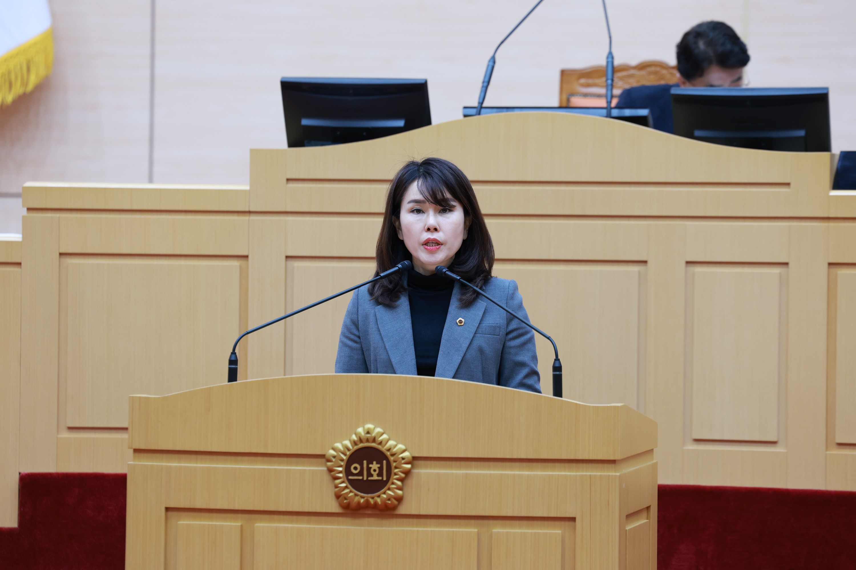 제388회 임시회 제2차 본회의 첨부이미지 : 25년03월19일 제388회 임시회 제2차 본회의 - 103.jpg